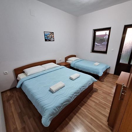 Studio Apartments Oleg Ohrid Buitenkant foto