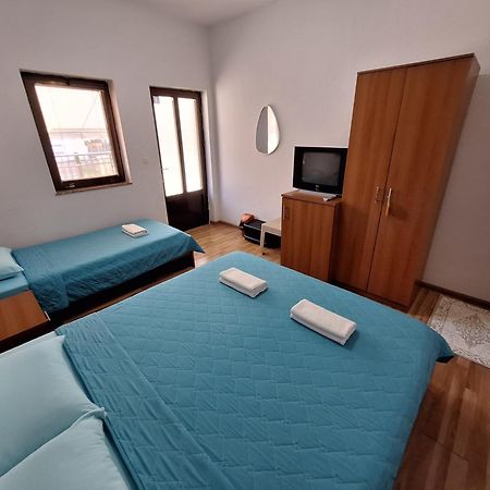 Studio Apartments Oleg Ohrid Buitenkant foto