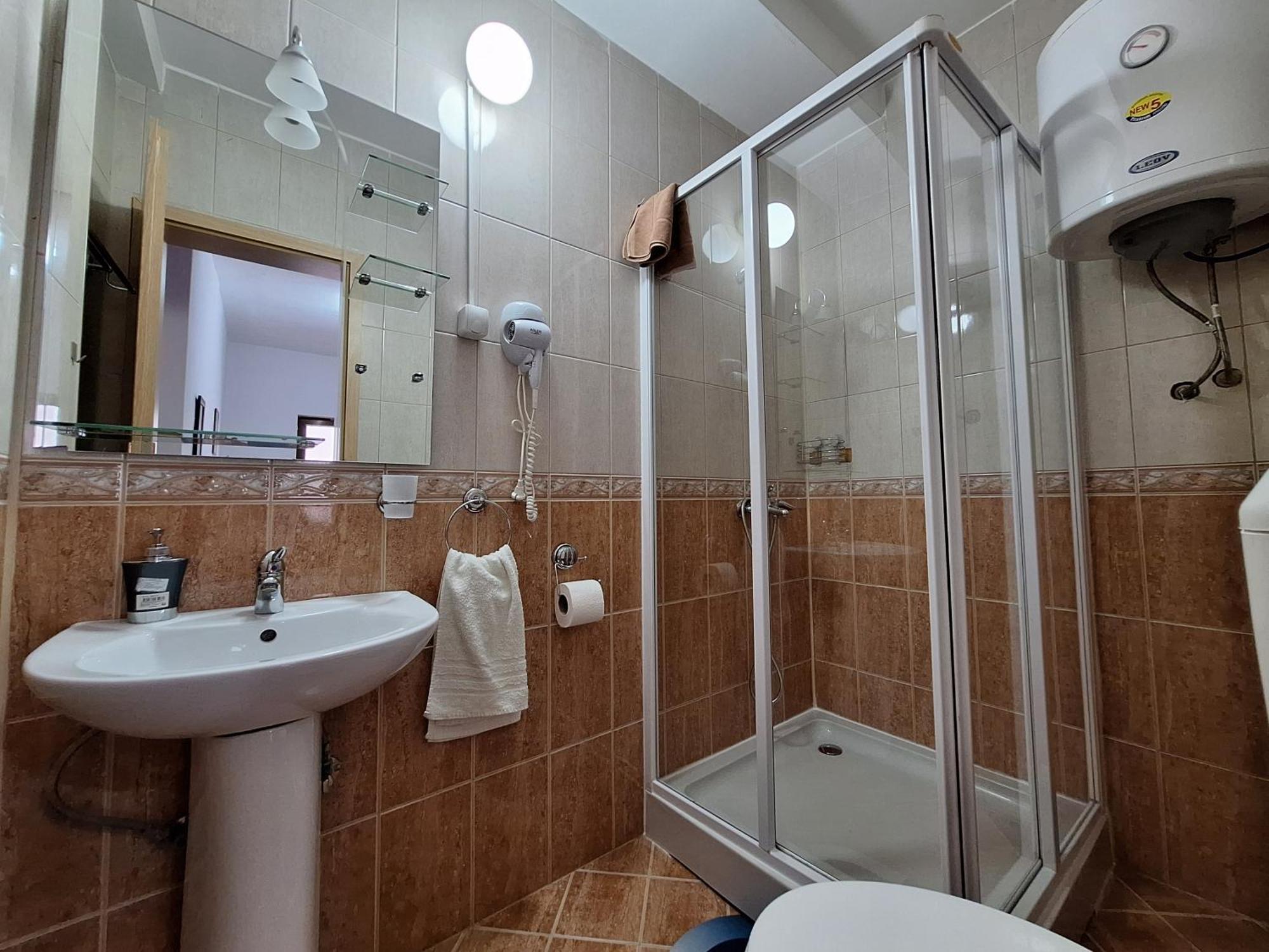 Studio Apartments Oleg Ohrid Buitenkant foto