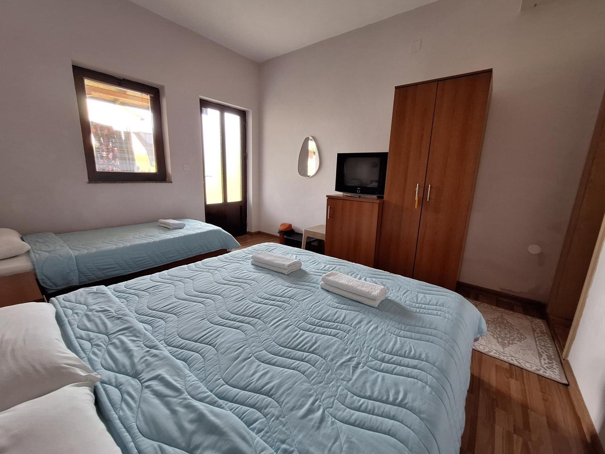 Studio Apartments Oleg Ohrid Buitenkant foto